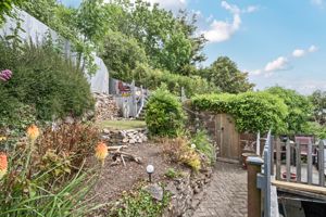 Photo 2- click for photo gallery